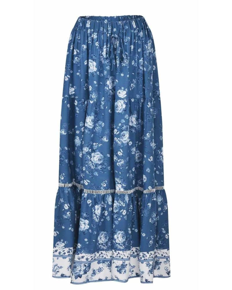 Bohemian Elegant and Floral Skirt - Image 3