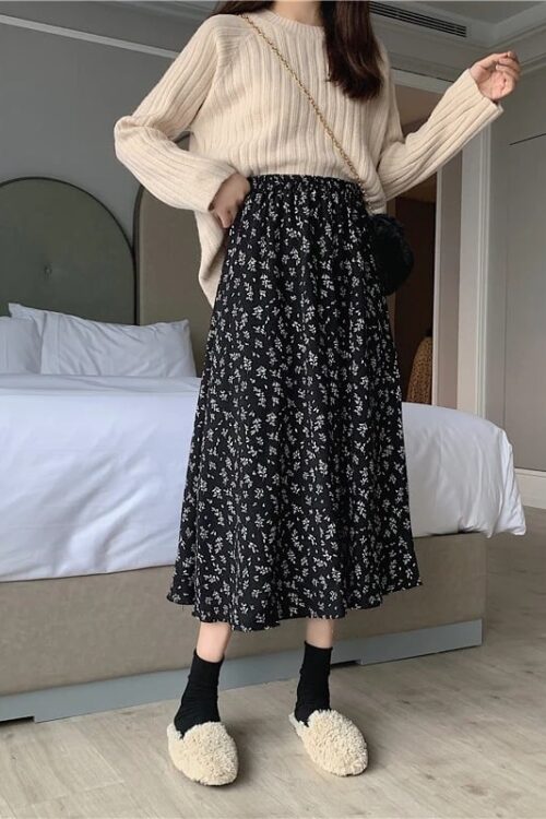 Bohemian Maxi Skirt Chic Flower-Embellished