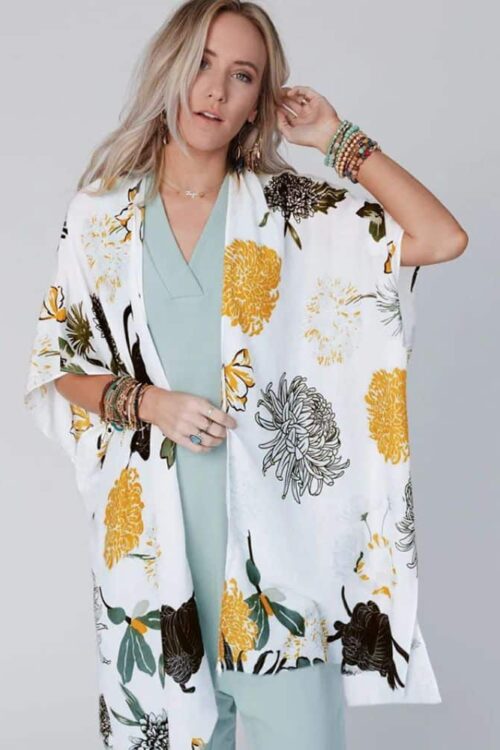 Women's Kimono Floral and Vibrant