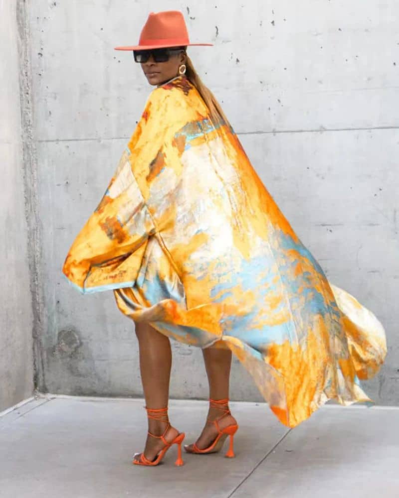 Women's Kimono Beach Vibrant and Vibrant - Image 3