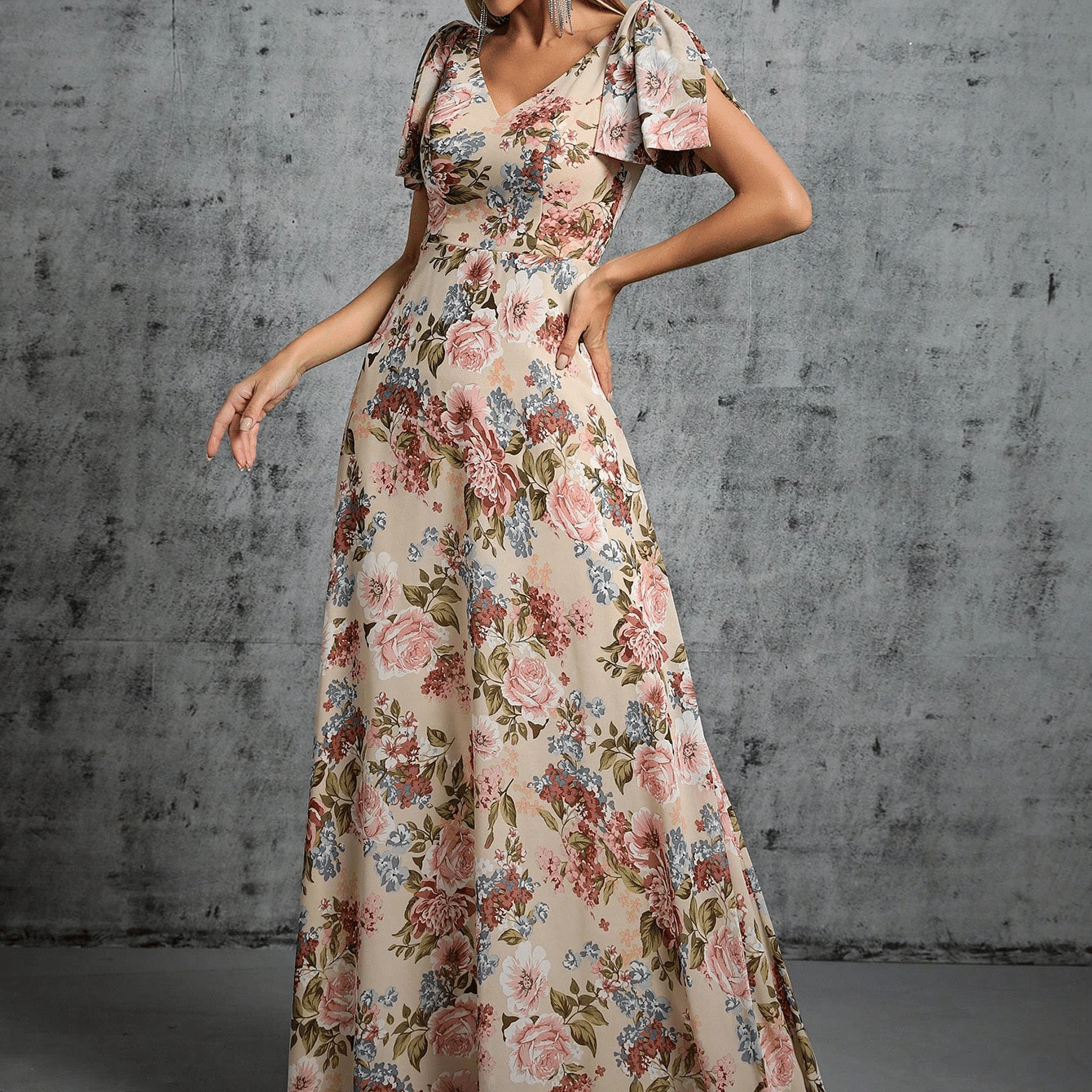 Floral v-neck butterfly sleeve dress