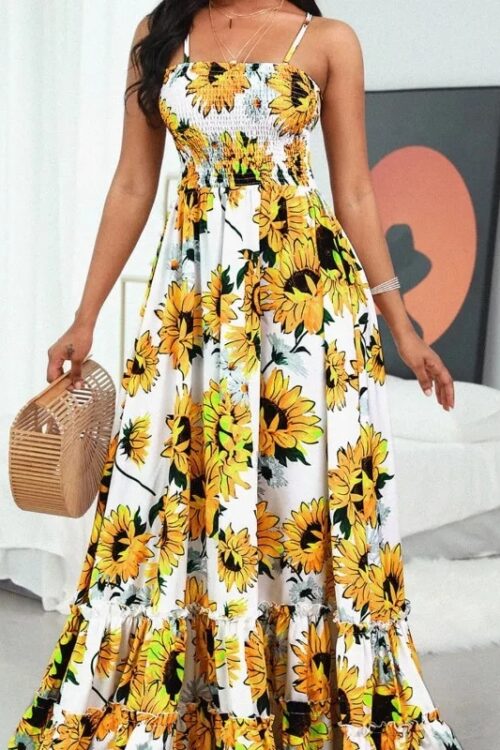 Bohemian maxi dress with crossed straps at the back