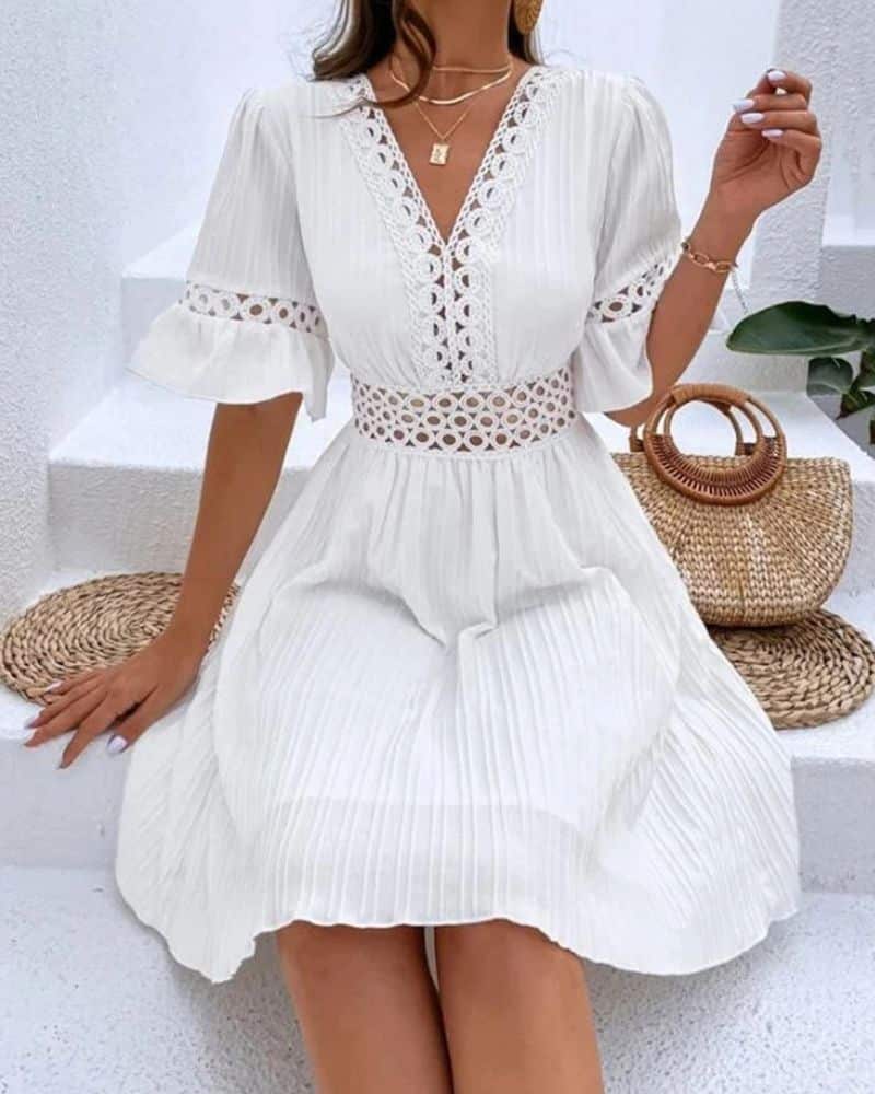 Bohemian Romantic Lace Dress - Image 4