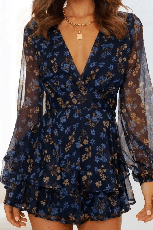 Cottagecore Short and Lightweight with Long Sleeves Dress