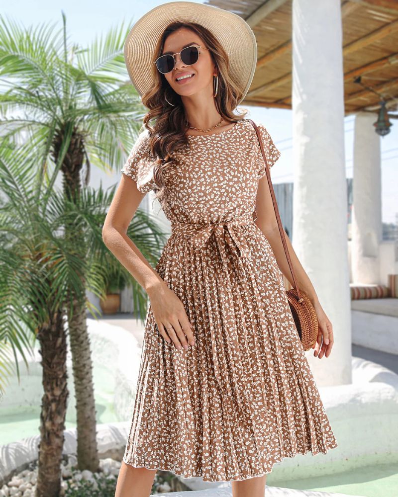 Cottagecore short and pleated with belt dress - Image 2