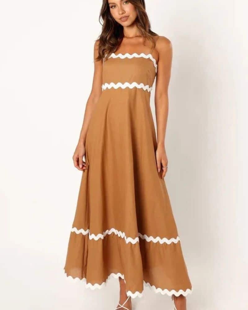 Cottagecore casual style with straps dress - Image 3