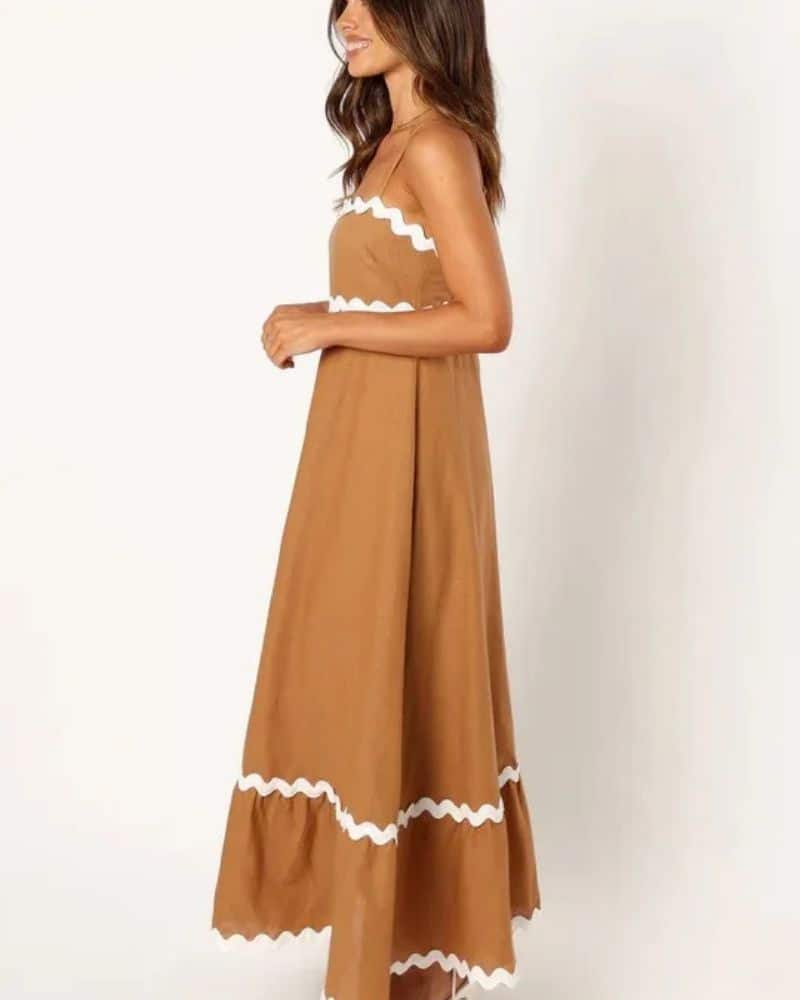 Cottagecore casual style with straps dress - Image 4